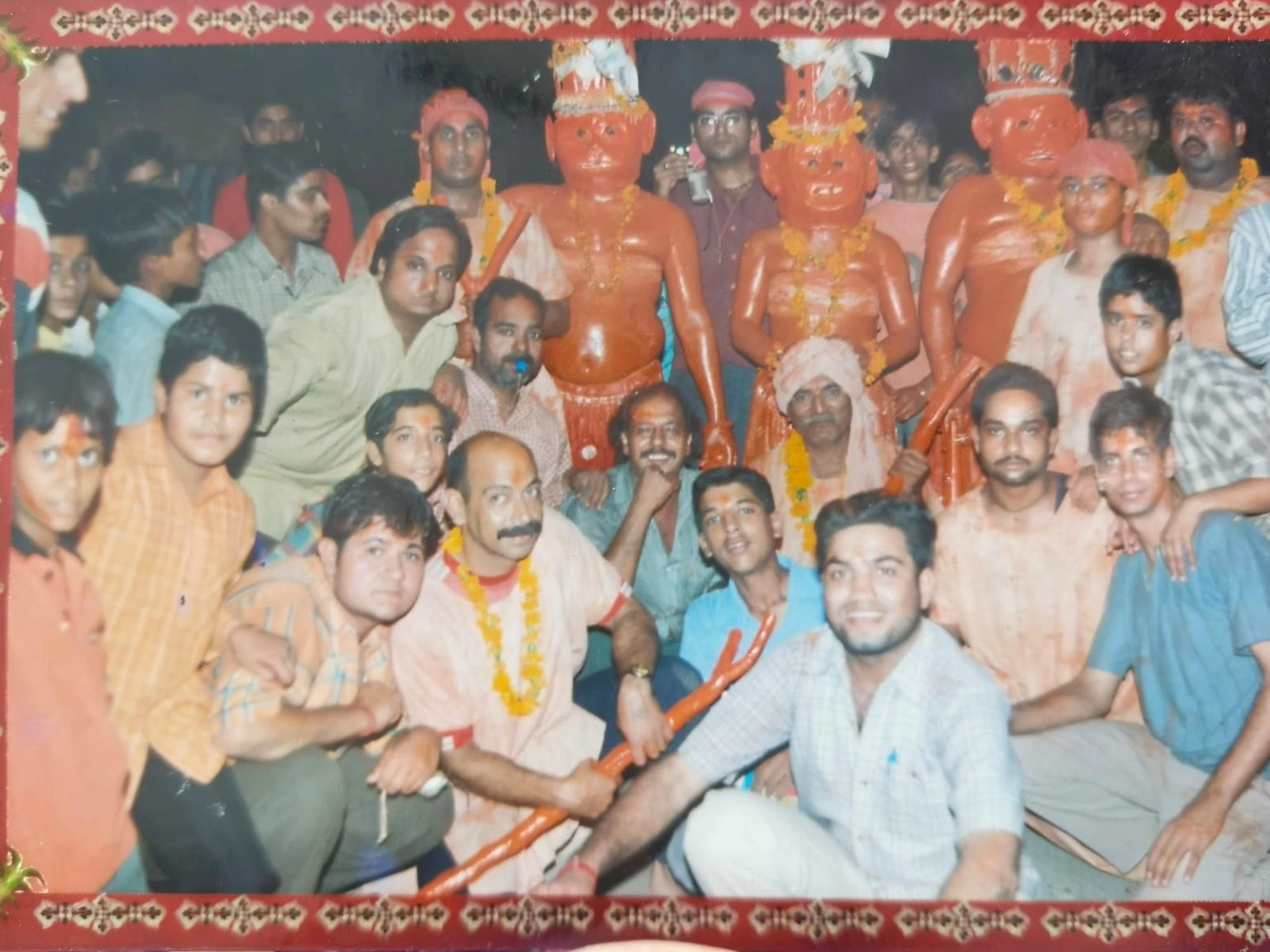Maharaj Ji with the Samiti family in an earlier celebration